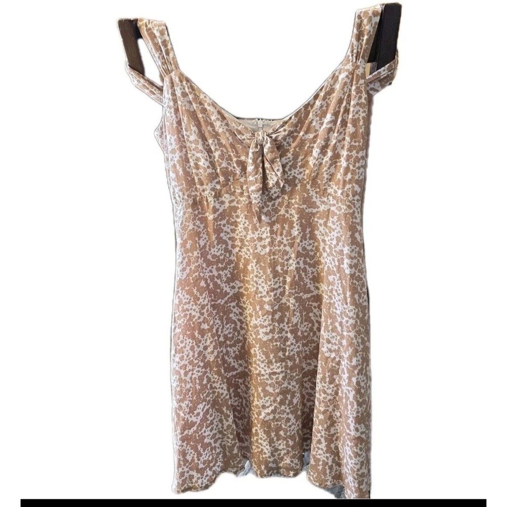 Love Fire Sleeveless floral dress tan/pink and white peek a boo babydoll Small‎